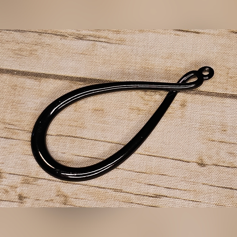 [Pendant Only] Black Metal Loop Pendant for Necklace